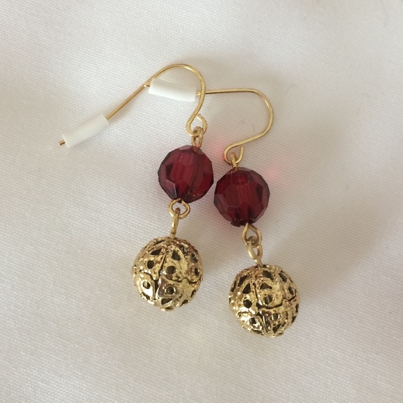 Red and Gold Dangle Earrings - Picture 1 of 2